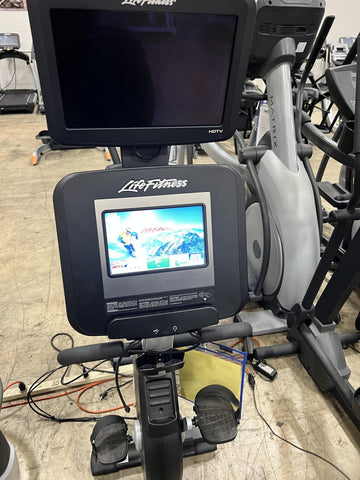Life Fitness Discover SI 95R Elevation Recumbent Bike-USED