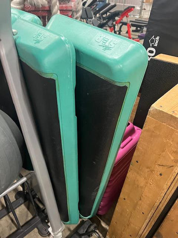 The Step w/4 risers - Used