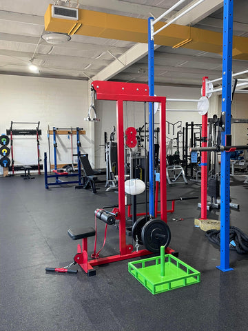 Wright Equipment Lat Pulldown Low Row Combo Plate Loaded Black Frame Black Upholstery - Show Me Weights