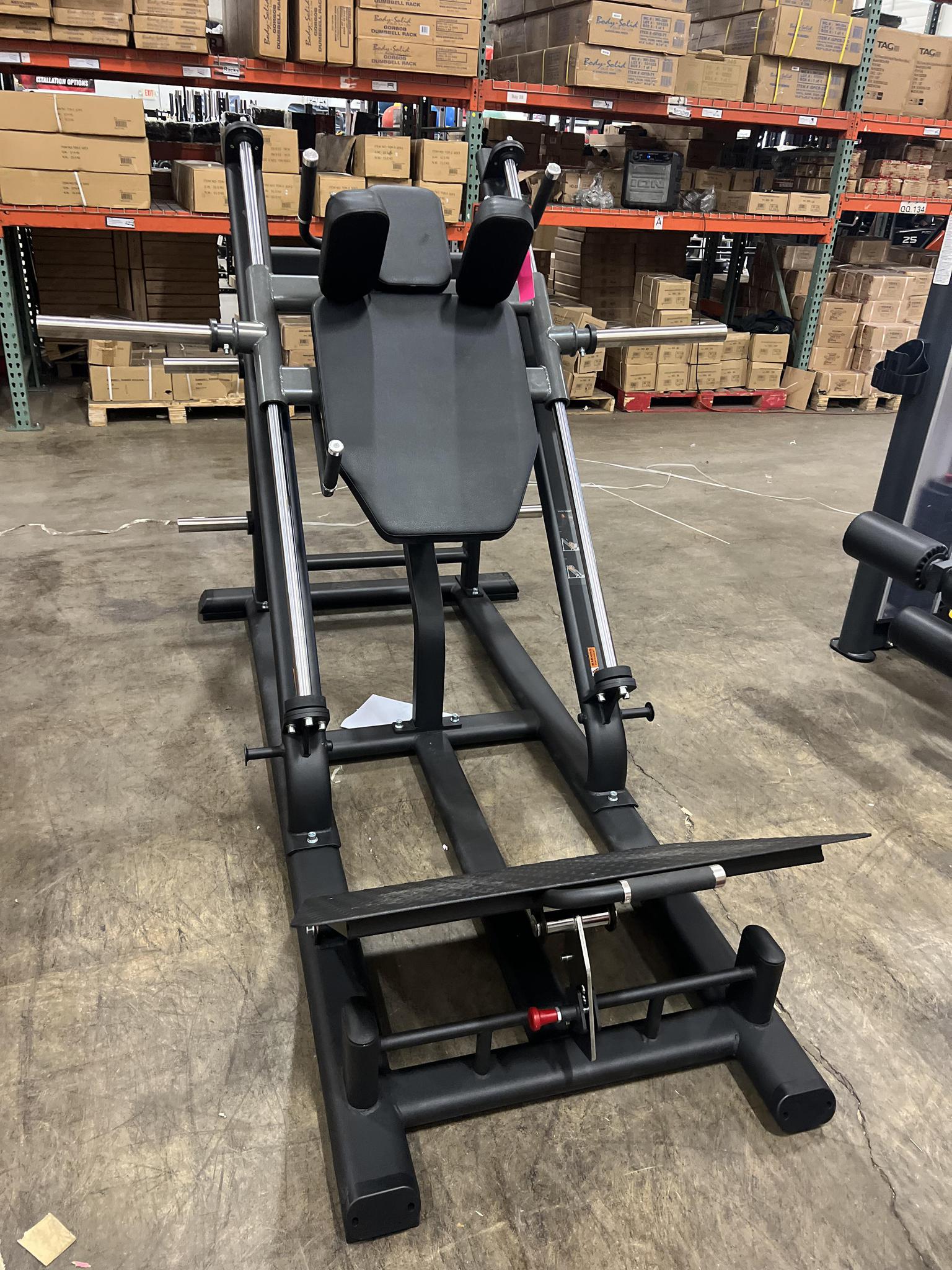 cybex hack squat for sale SMW SHO36 Commercial Plate Loaded Hack Squat Pro with Adjustable Footp – Show Me Weights