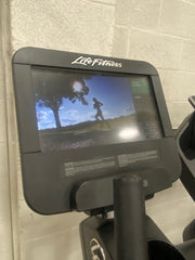 Life Fitness OSX Elliptical with Discover ST Console - Used