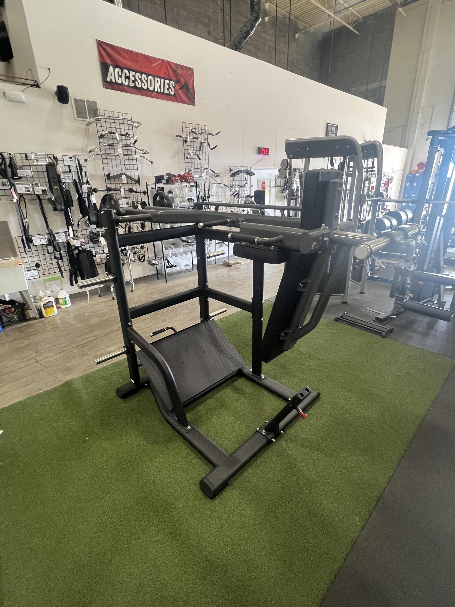 cybex pendulum squat SMW Insight Fitness SHO33 Pendulum Squat Machine – Show Me Weights