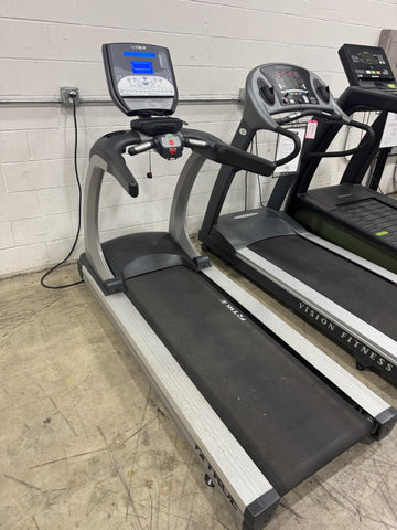 True Fitness CS500 Treadmill-USED