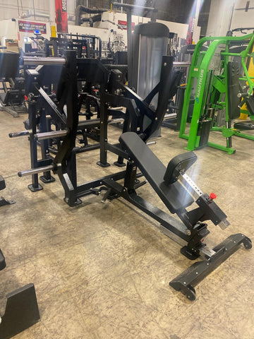 SMW Plate-Loaded Extreme Row Machine (QIRM92)