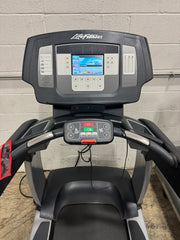 Life Fitness 95T Inspire Treadmill-Used