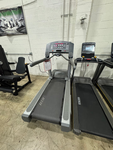 Life Fitness 97Ti Treadmill-USED