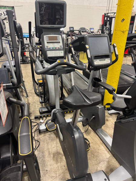 Matrix U3X Upright Bike with PVS-USED