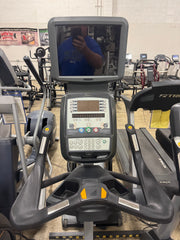 Matrix U3X Upright Bike with PVS-USED