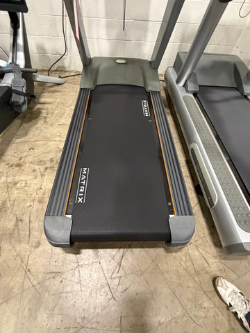 Matrix T5x Treadmill (Newer Style) with PVS- USED