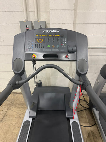 Life Fitness Integrity Series Treadmill CLST - Used