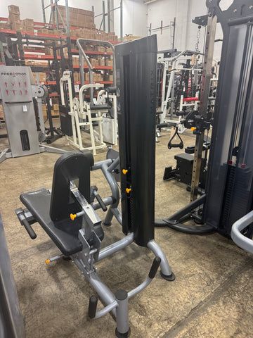 Matrix Fitness Varsity Series 6040 - Leg Extension/Leg Curl Prone Combo-USED