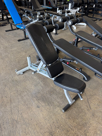 Life Fitness Optima Series Adjustable Bench OSADJ-USED