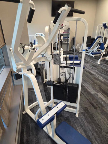 Cybex VR2 Lat Pulldown - Used