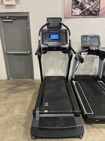 FreeMotion i11.9 Incline Trainer - Used