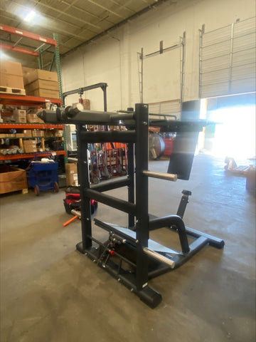 Used SMW Insight Fitness SHO33 Pendulum Squat Machine
