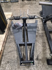 Defiant Strength T-Bar Platform Row