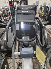 Precor EFX 423 Fixed Arms Elliptical w/ Crossramp - USED