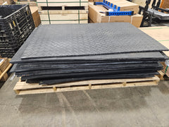 USED 4' x 6' 3/4"Rubber Mats