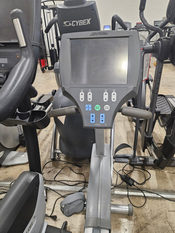 Life Fitness 95Re Engage Recumbent Bike - Used