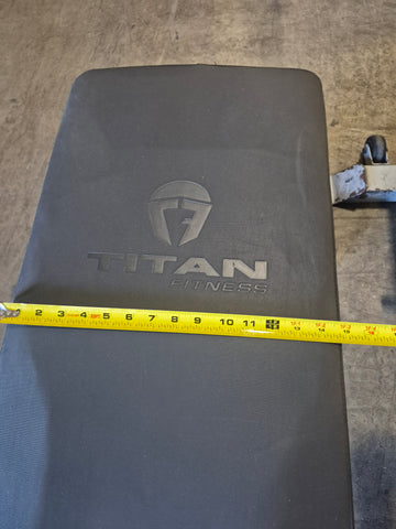 Titan Fitness Flat Bench WIDE PAD - USED