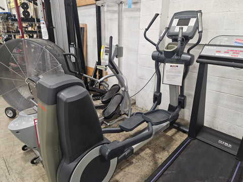 Life Fitness 95Xi Elliptical - Used