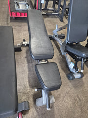 Body Solid Adjustable Utility Bench Commercial 3 Way SFID325 - USED