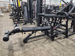 Atlantis Strength P439 Plate-Loaded Decline/Flat Converging Bench Press