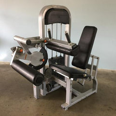 Muscle D Classic Line Seated Leg Curl